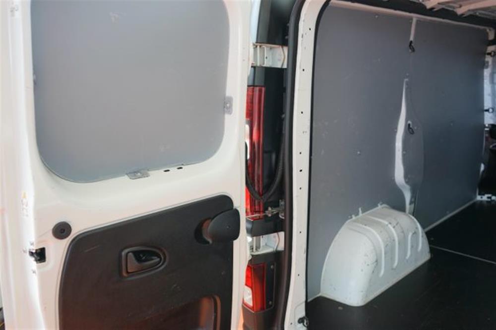 Trafic Trafic T27 2.0 dCi 110CV L1