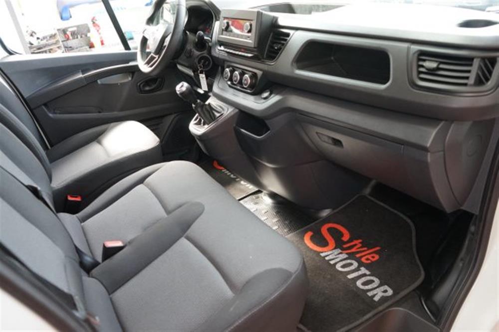 Trafic Trafic T27 2.0 dCi 110CV L1