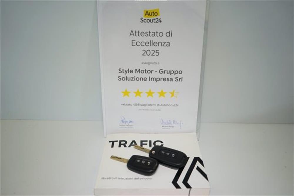 Trafic Trafic T27 2.0 dCi 110CV PC