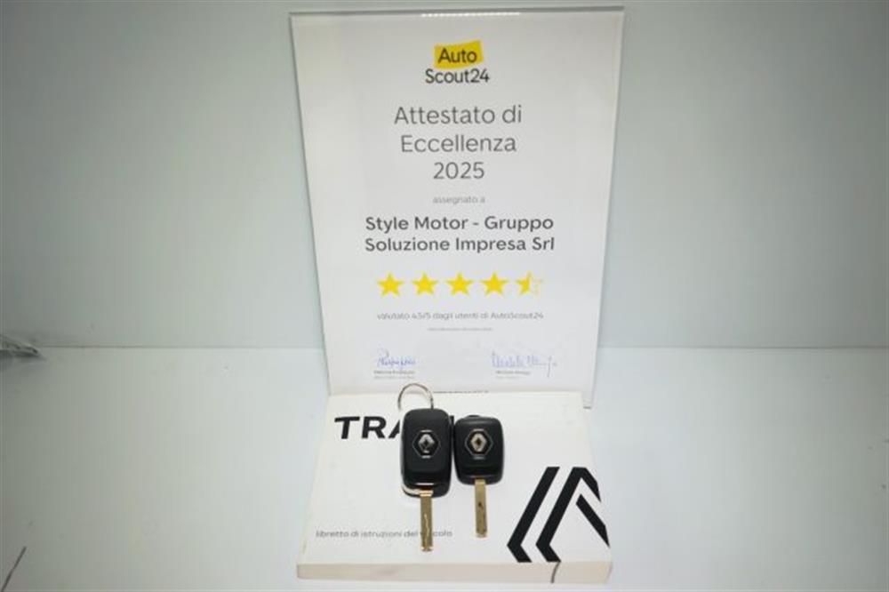 Trafic Trafic T27 2.0 dCi 110CV PC
