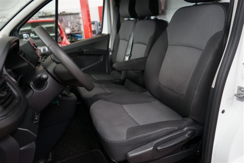 Trafic Trafic T27 2.0 dCi 110CV PC