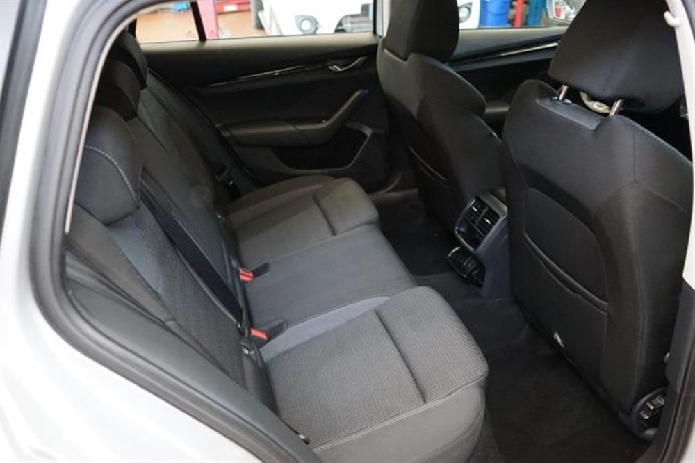 Octavia Octavia 2.0 TDI EVO SCR DSG