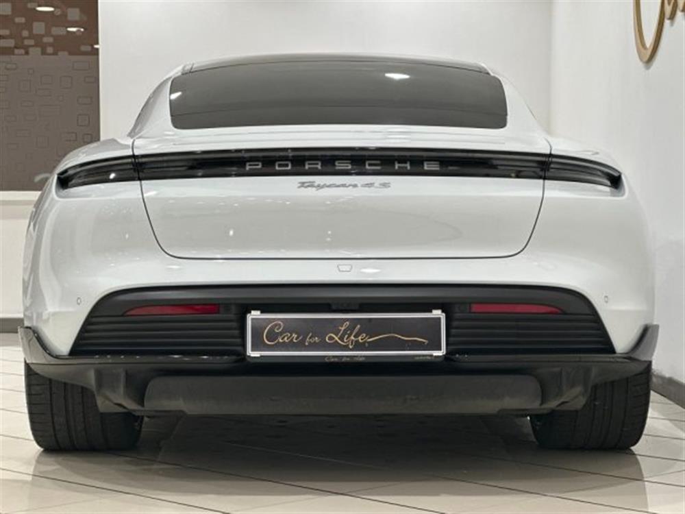 Taycan Taycan 4S Performance IVA E