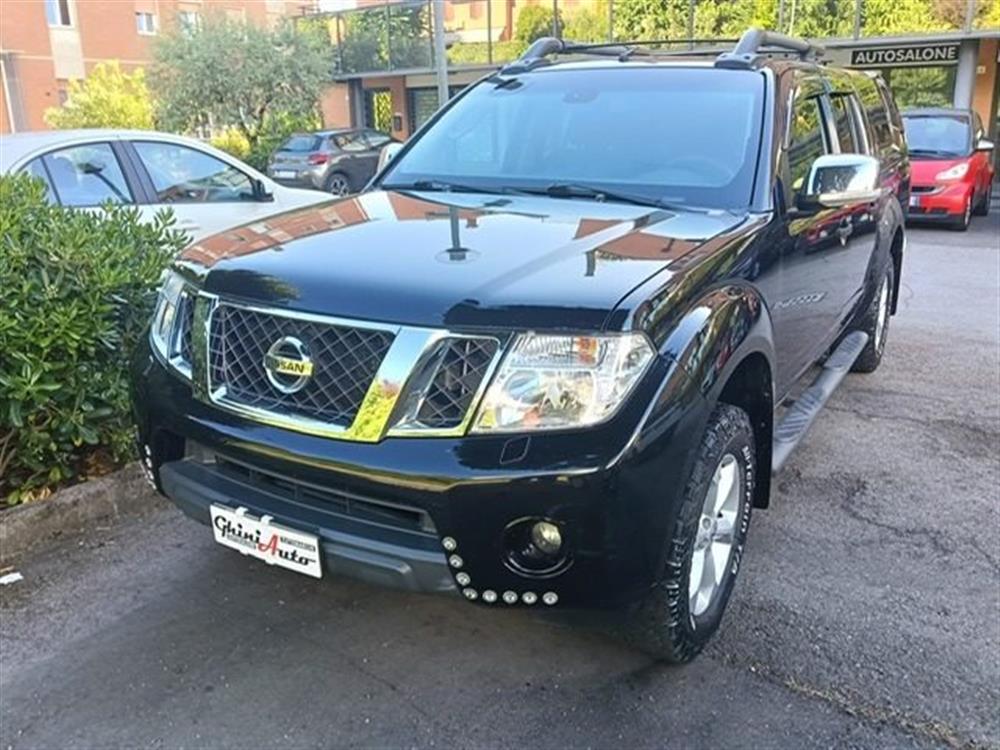 Navara Navara 2.5 dCi 190CV 4 port