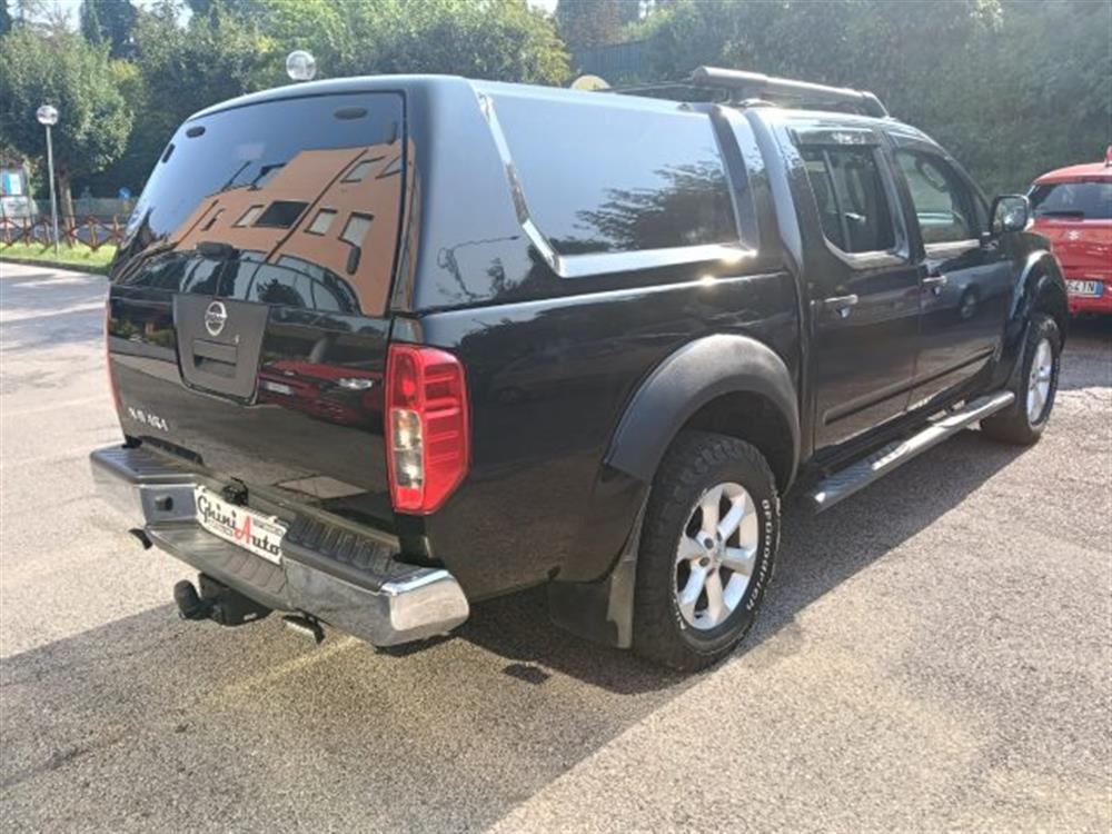 Navara Navara 2.5 dCi 190CV 4 port