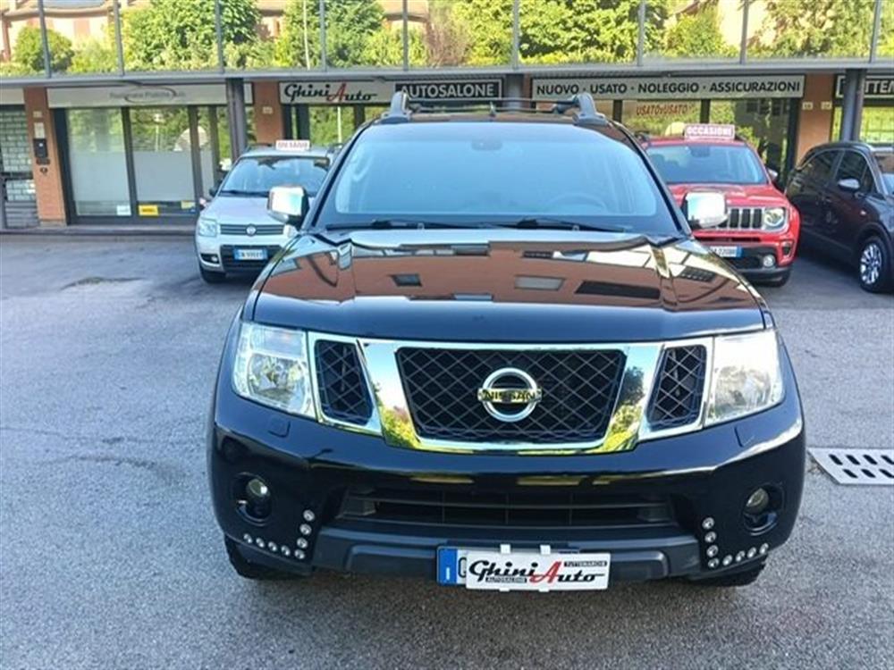 Navara Navara 2.5 dCi 190CV 4 port