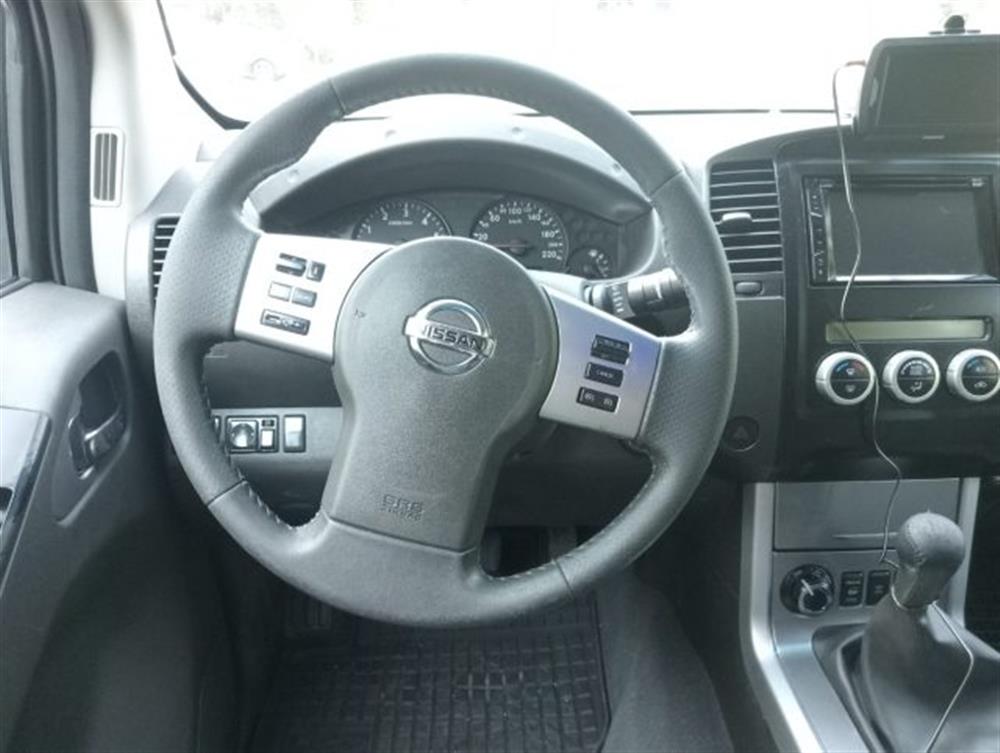 Navara Navara 2.5 dCi 190CV 4 port