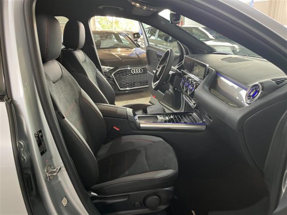 GLA 200 GLA 200 Autom. AMG Line Prem