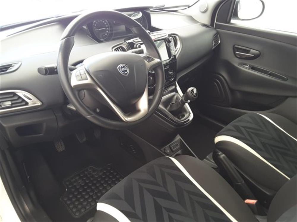 Ypsilon Ypsilon 1.2 69cv 5 porte Gol