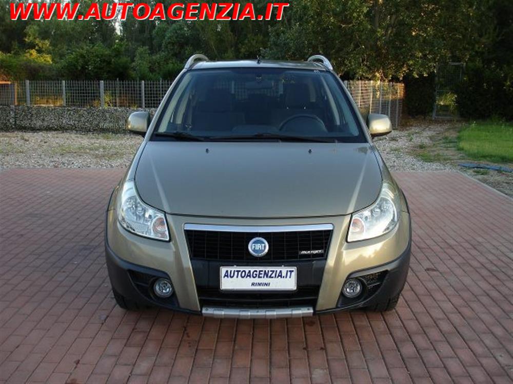 Sedici Sedici 1.9 MJT 4x4 Emotion.