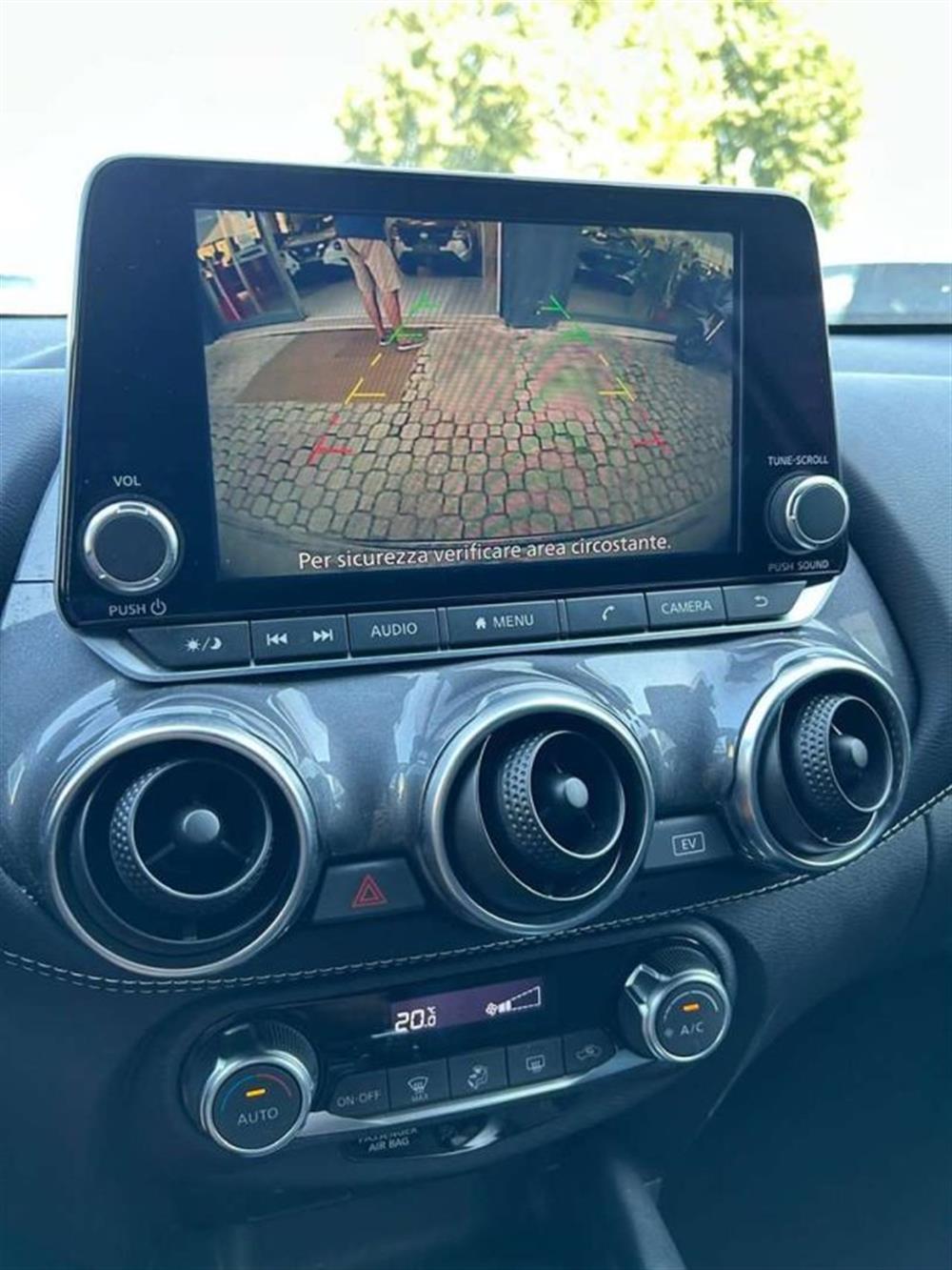 Juke Juke 1.6 hev N-Connecta
