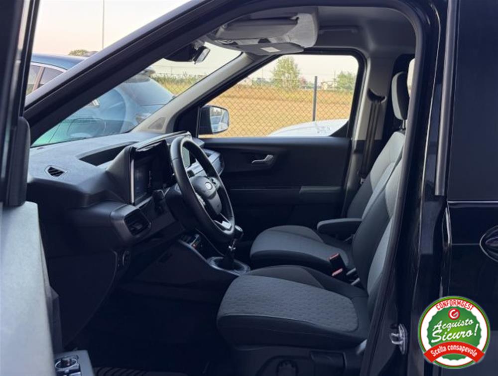 Tourneo Courier Tourneo Courier 1.0 EcoBoost Titaniu
