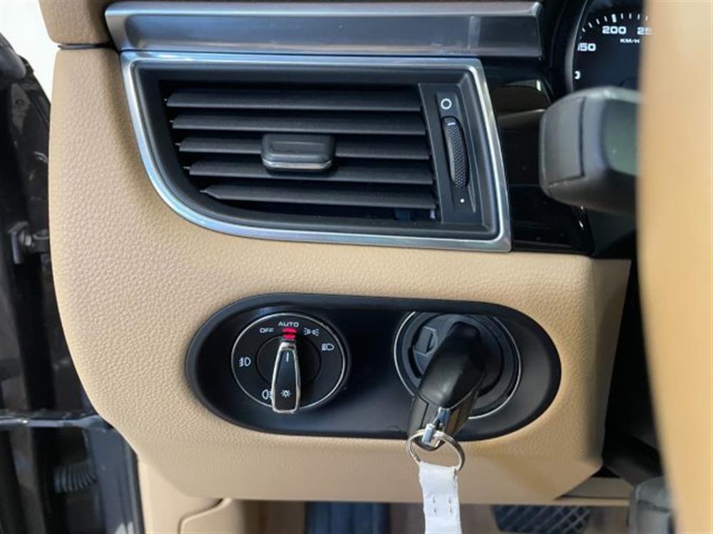 Macan Macan 3.0 Diesel S PDK 250