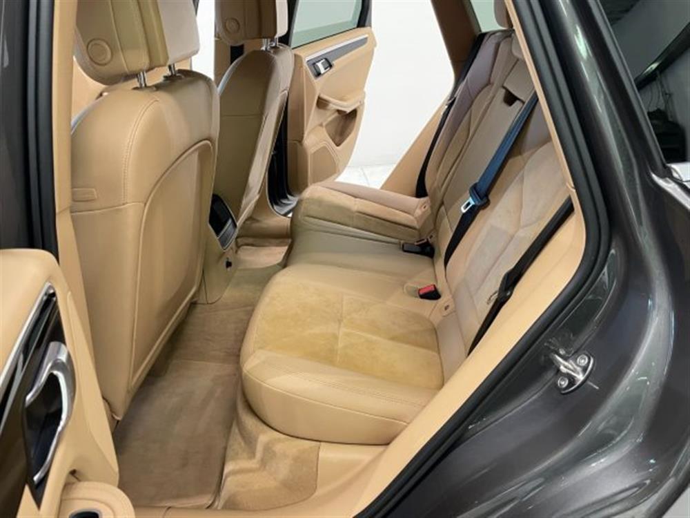 Macan Macan 3.0 Diesel S PDK 250