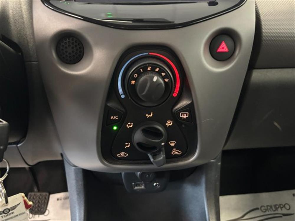 108 108 1.0 Benzina 5 Porte