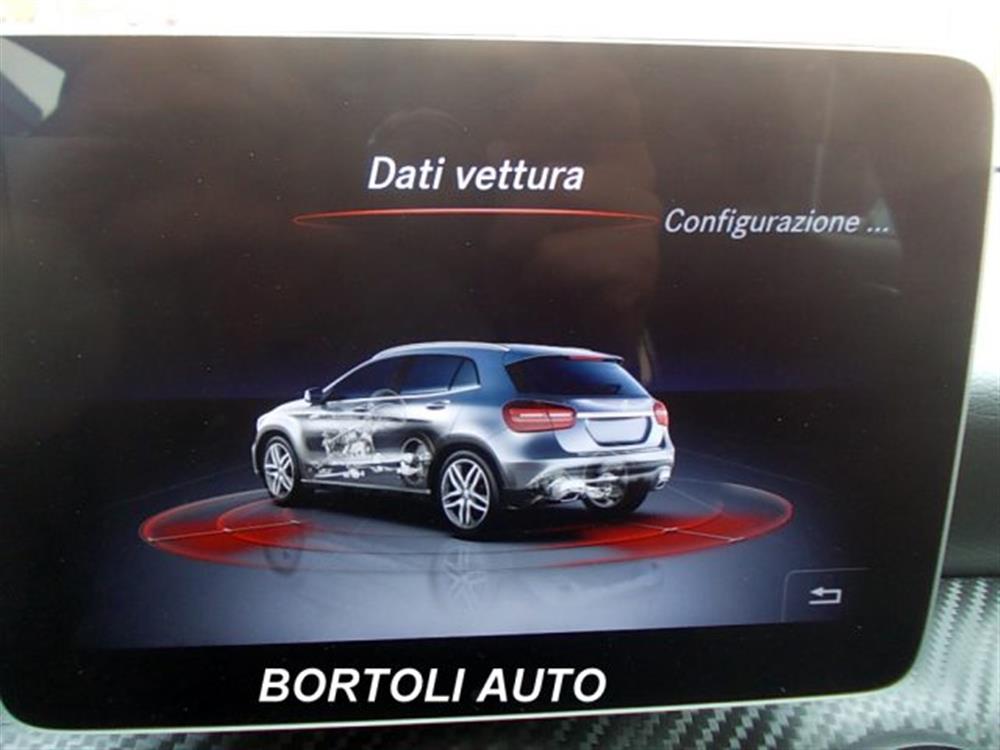 GLA 200 GLA 200 d 98.000 KM AUTOMATI