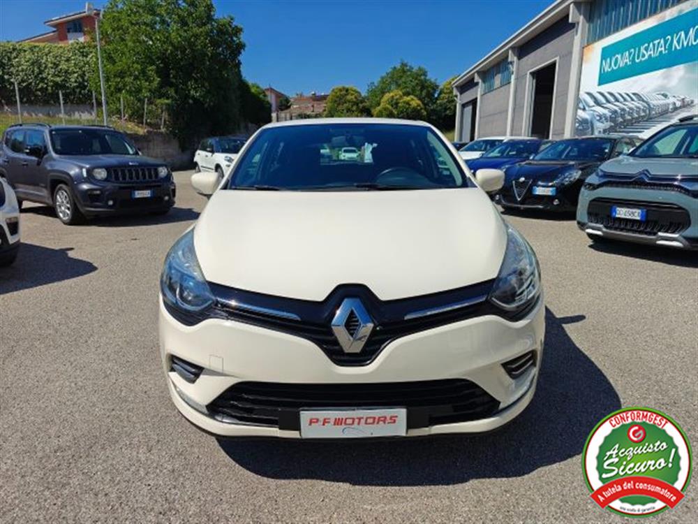 Clio Clio TCe 12V 90 CV GPL St