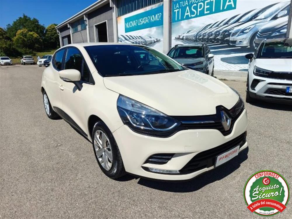 Clio Clio TCe 12V 90 CV GPL St