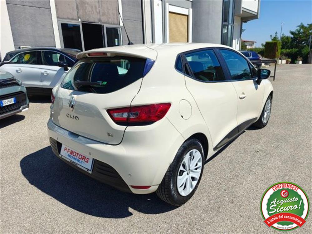 Clio Clio TCe 12V 90 CV GPL St
