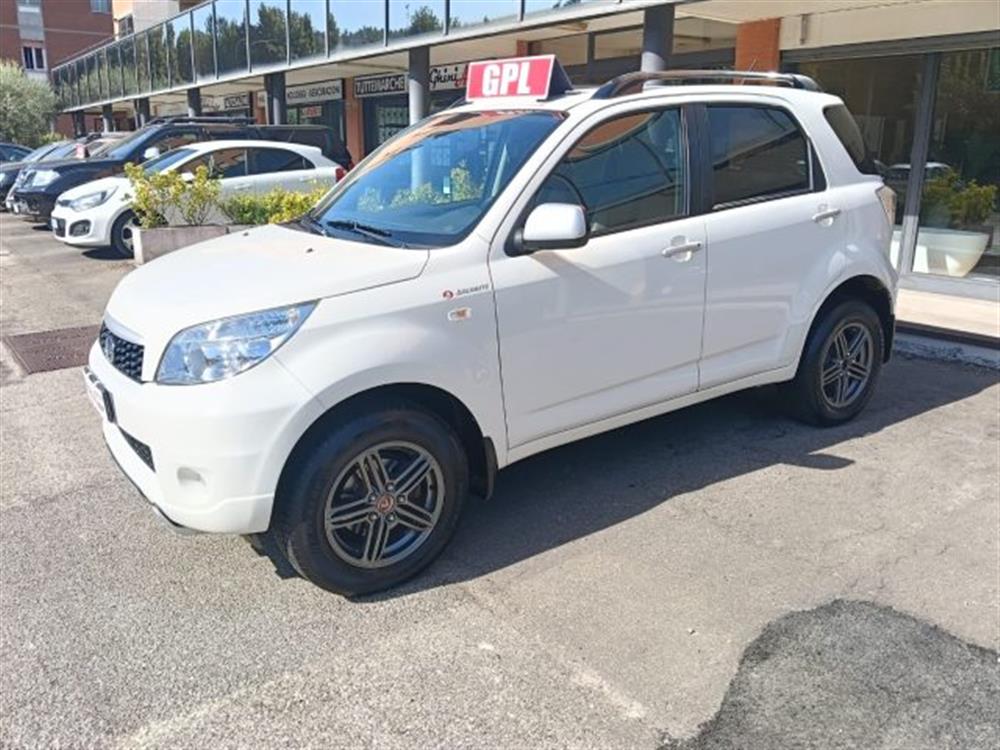Terios Terios 1.5 4WD B bifuel gpl