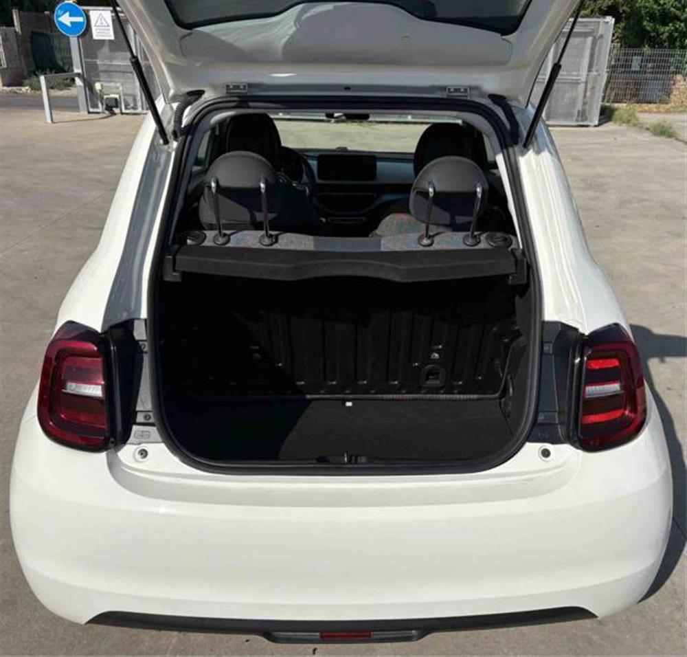500e 500e Berlina 42 kWh Icon