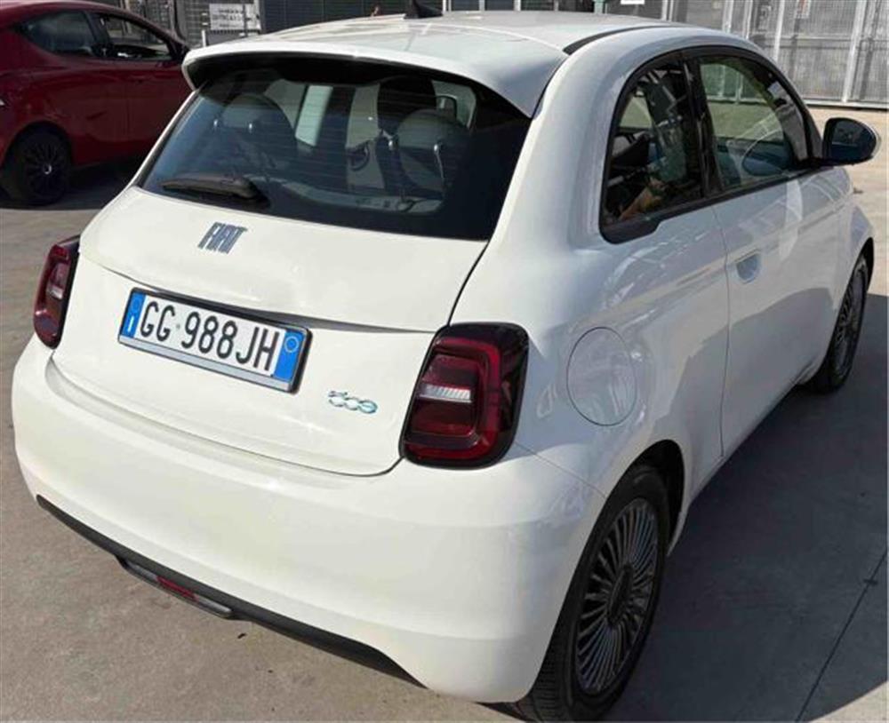 500e 500e Berlina 42 kWh Icon