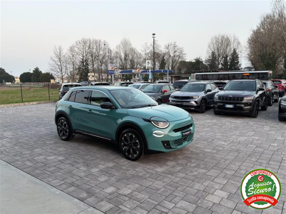 600 600 Hybrid DCT MHEV La P