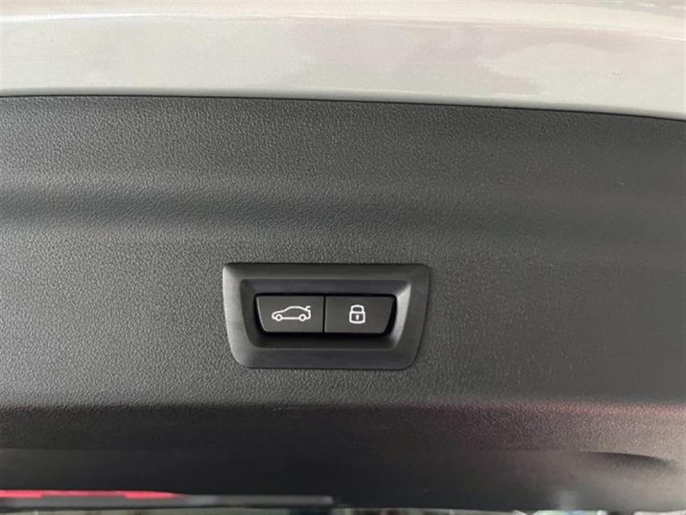 X1 X1 sDrive 20i Msport