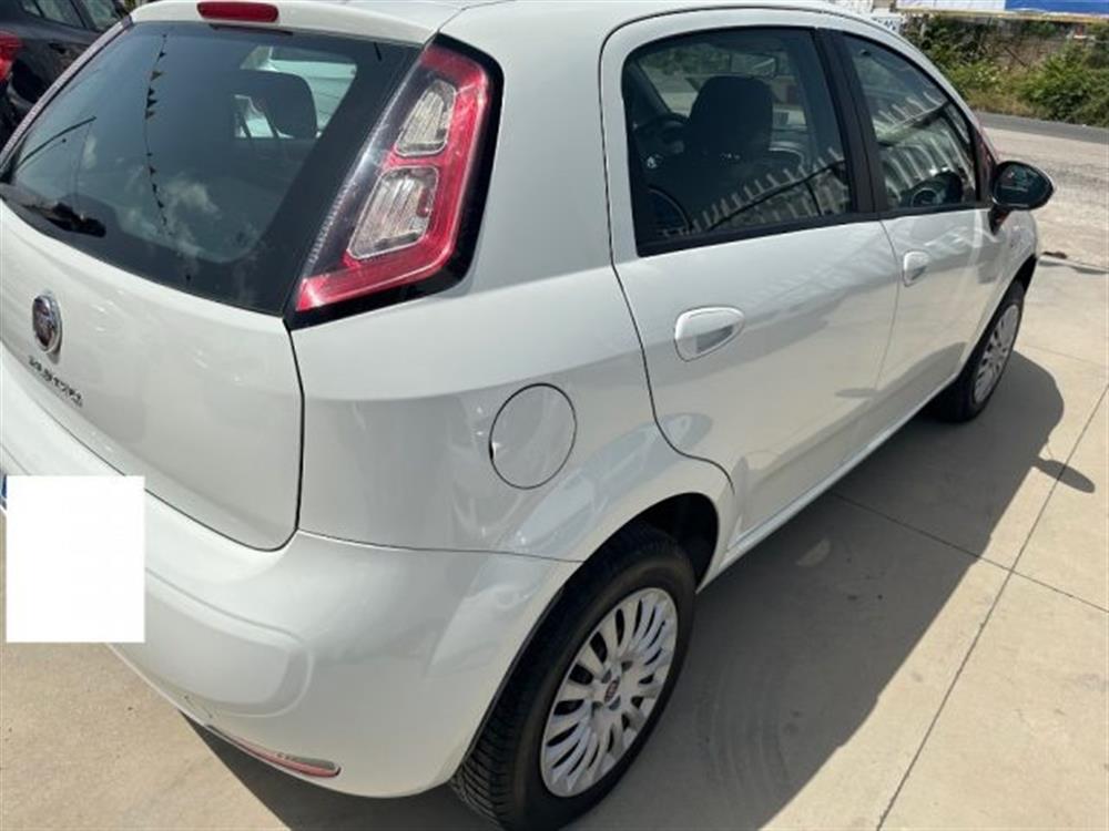 Punto Punto 1.4 5P Natural Power