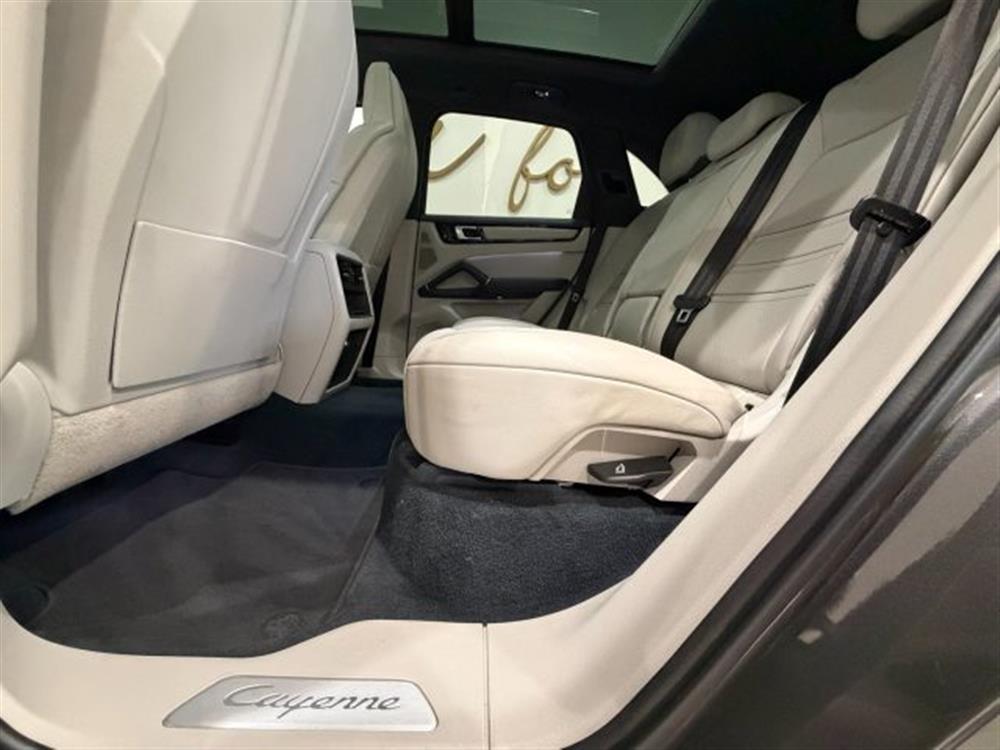 Cayenne Cayenne 3.0 Hybrid V6 IVA ES