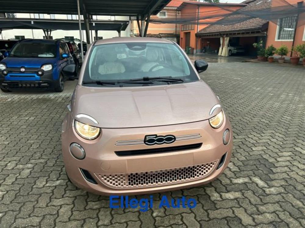 500 500 Berlina Hybrid Pop K