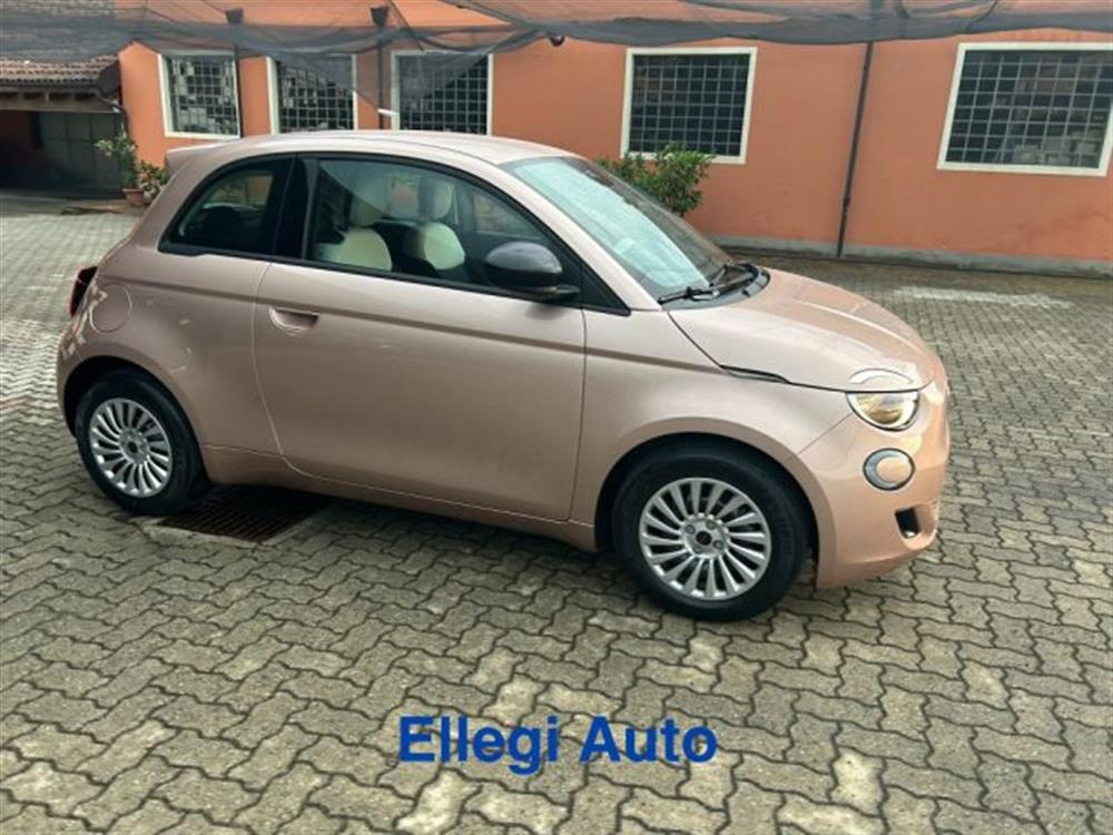 500 500 Berlina Hybrid Pop K
