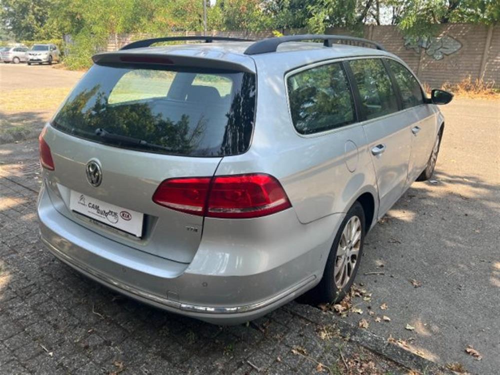 Passat Passat 1.6 TDI DPF Var Comf