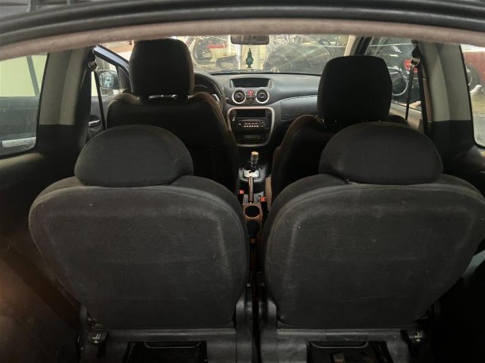 C2 C2 1.4 HDi 70CV Excite