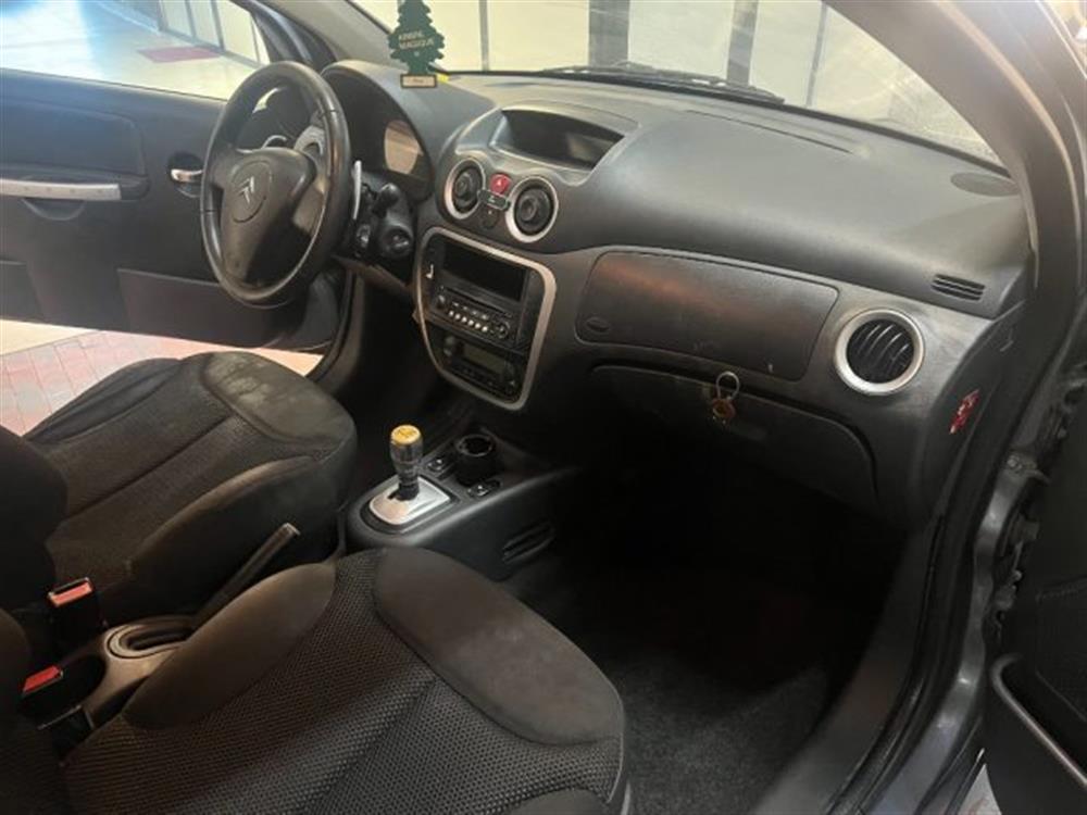 C2 C2 1.4 HDi 70CV Excite