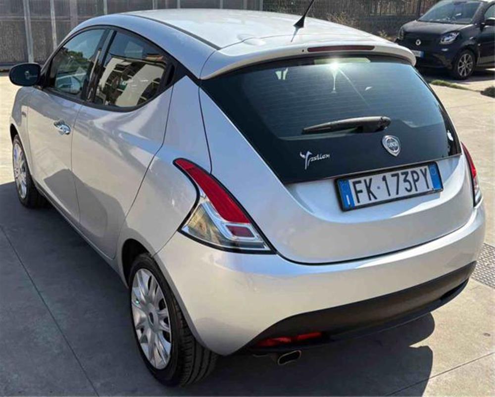 Ypsilon Ypsilon 1.2 69 CV 5 porte GP