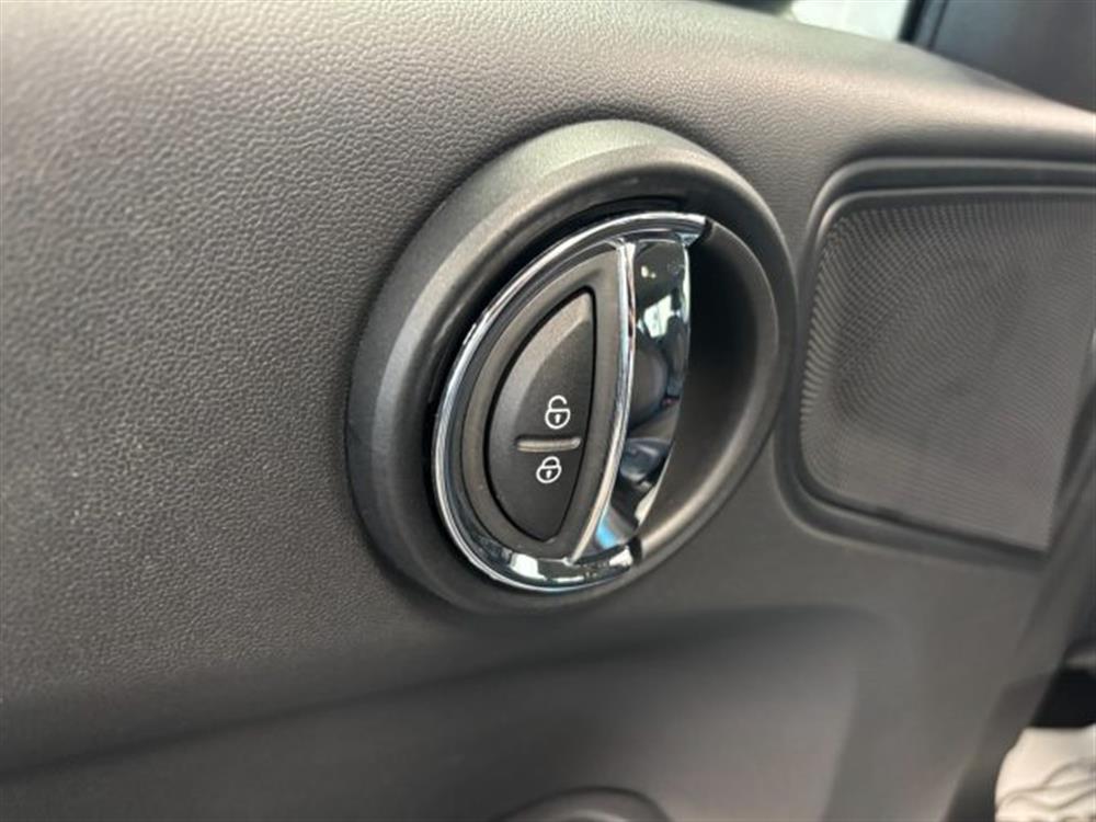 Countryman Countryman 1.5 Diesel Hype Auto