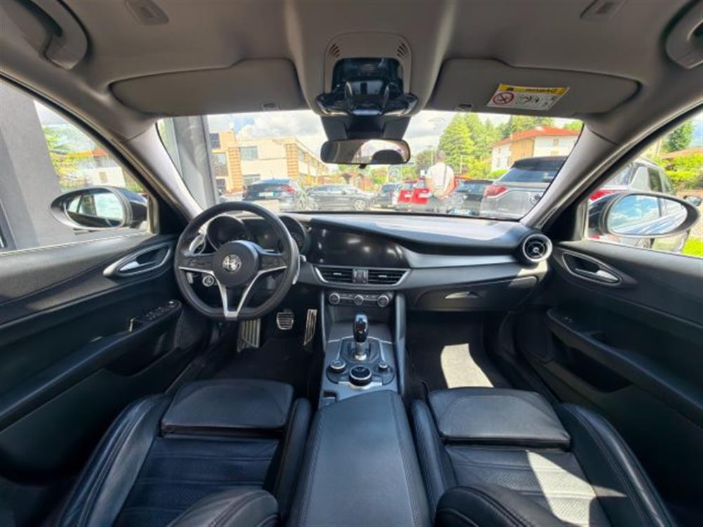 Giulia Giulia Veloce 210 CV AT8 AW