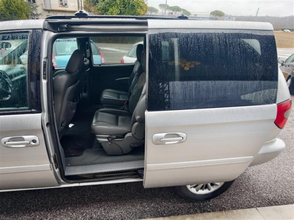 Voyager Voyager 2.8CRD 7posti LX Lea