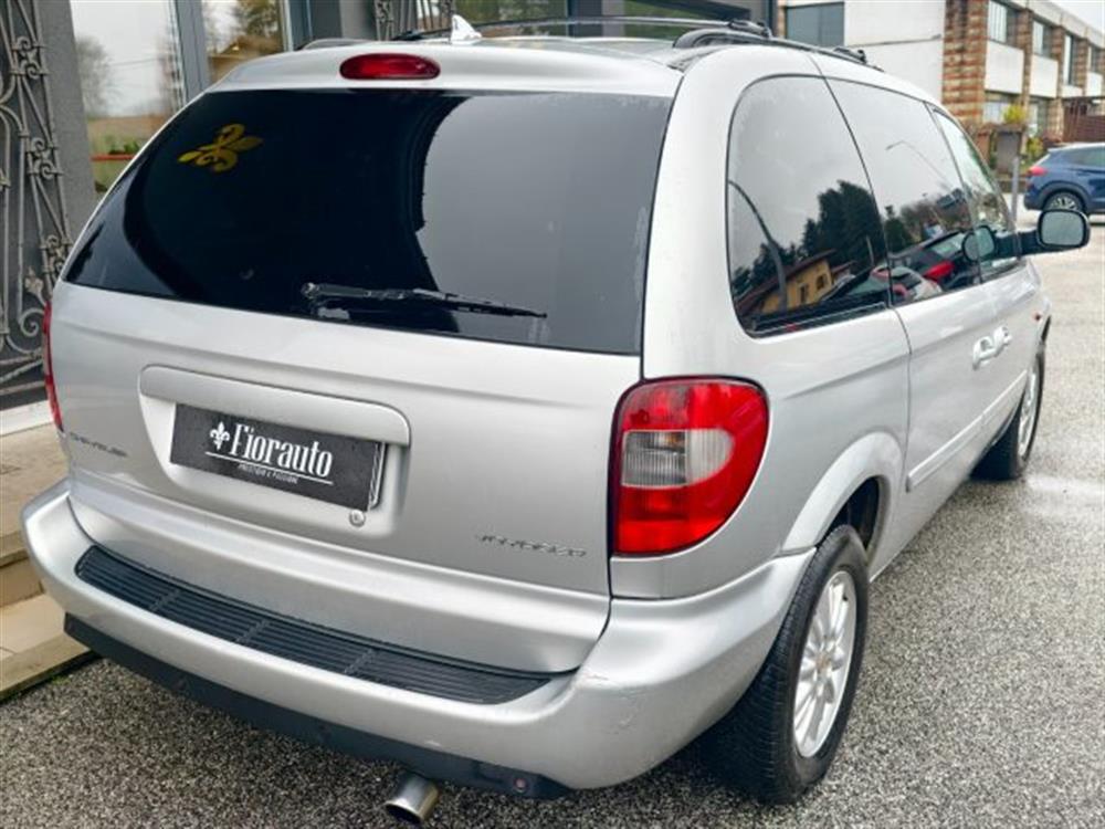 Voyager Voyager 2.8CRD 7posti LX Lea