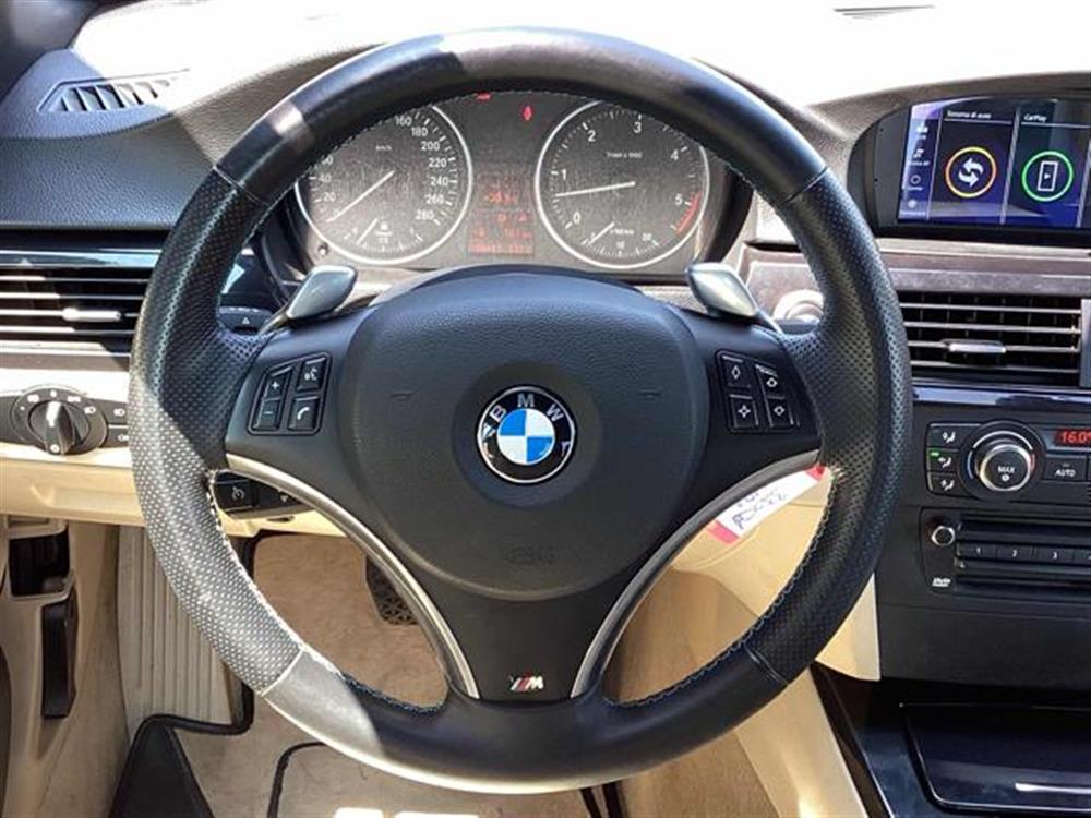 330 330 d AUT. Cabrio Msport