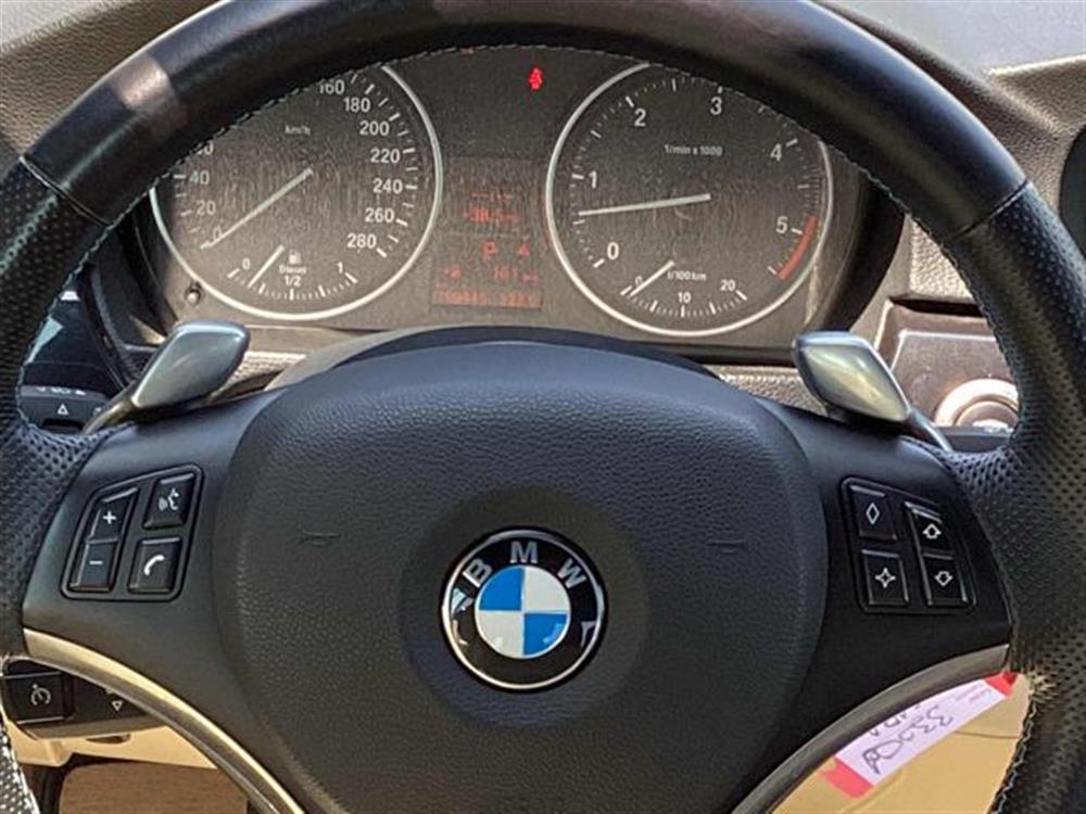 330 330 d AUT. Cabrio Msport