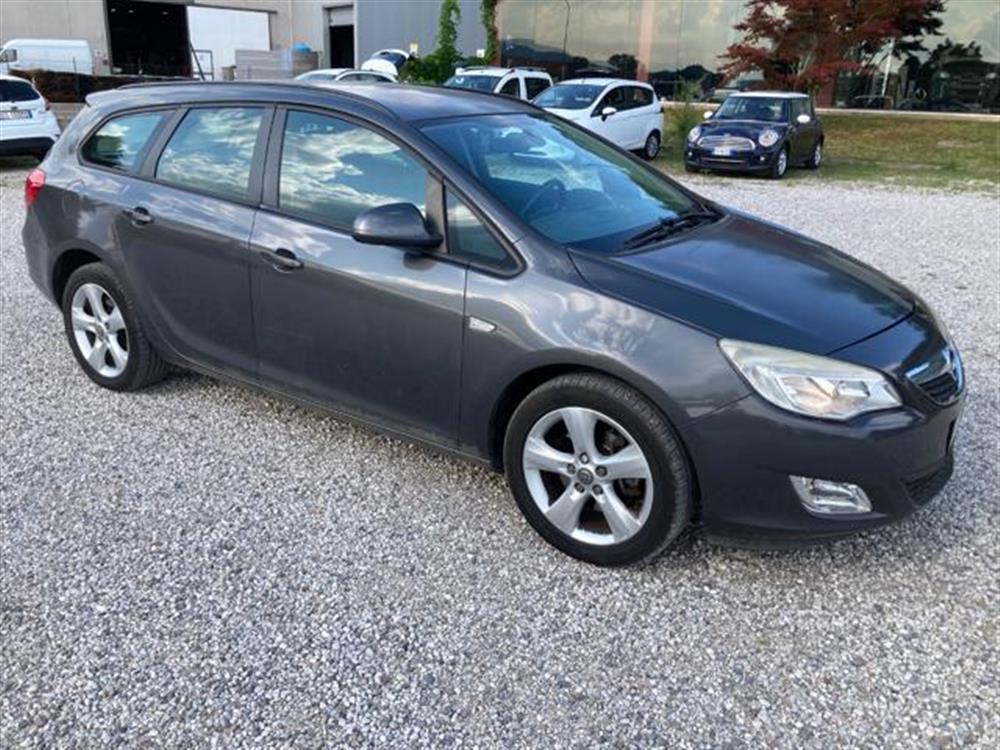 Astra Astra 1.7 CDTI 110CV Sport
