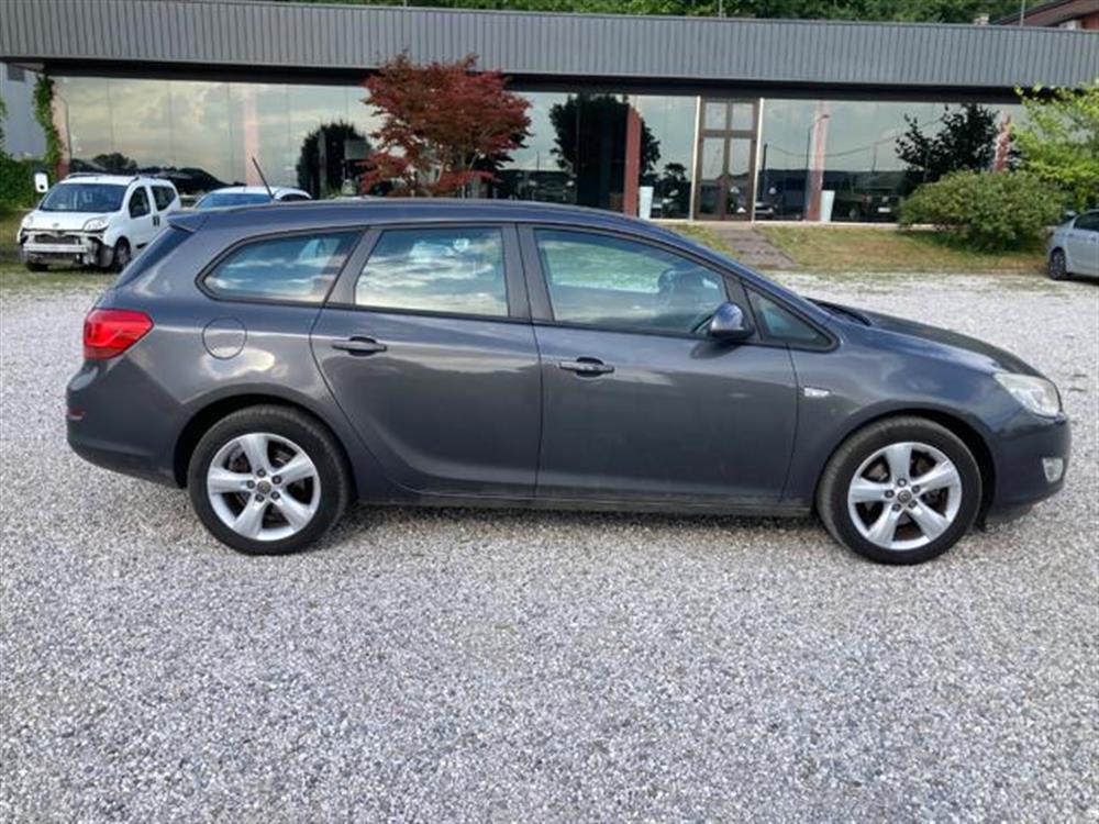 Astra Astra 1.7 CDTI 110CV Sport
