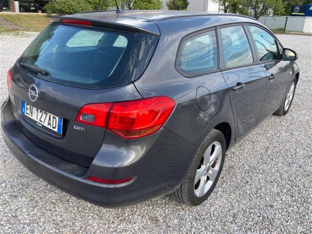 Astra Astra 1.7 CDTI 110CV Sport