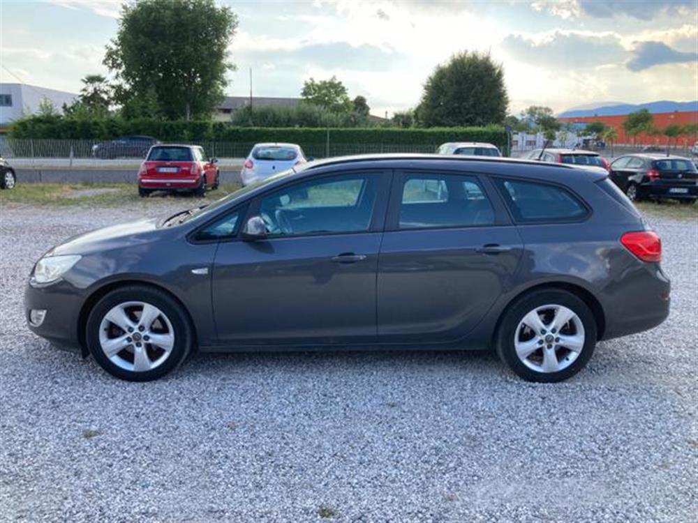 Astra Astra 1.7 CDTI 110CV Sport