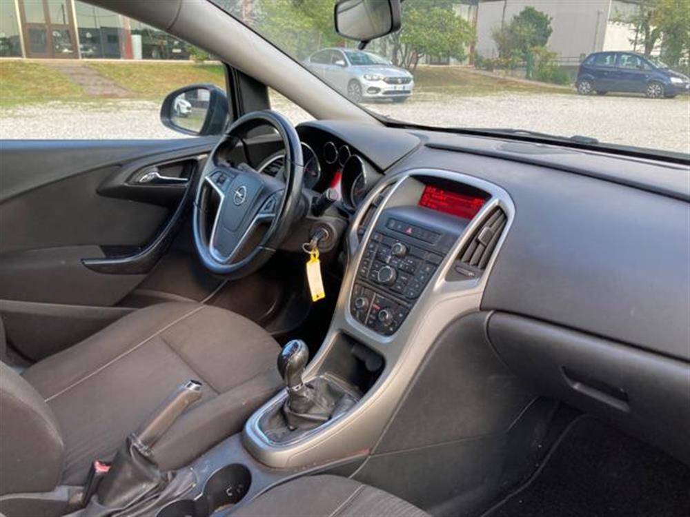 Astra Astra 1.7 CDTI 110CV Sport