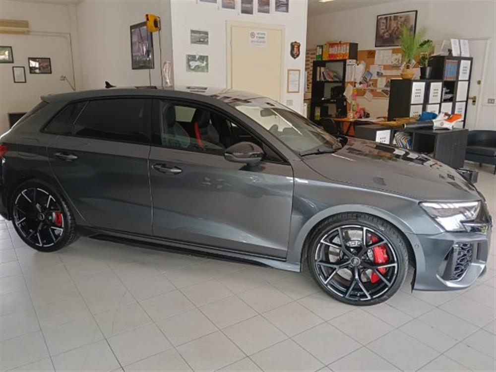 RS RS 3 SPB TFSI quattro S