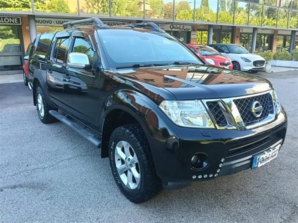 Navara Navara 2.5 dCi 190CV 4 port