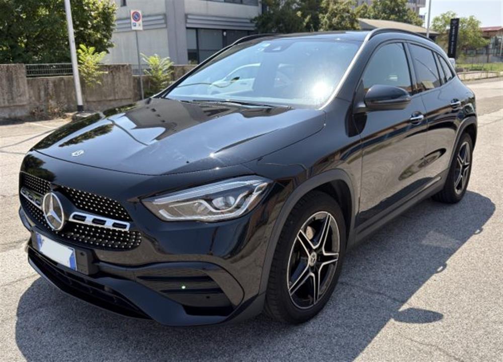 GLA 200 GLA 200 d Automatic 4Matic P